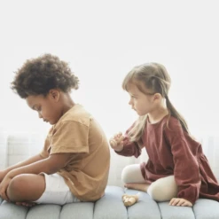 Plan Toys Touch & Guess -Lush Littles 12 57a9d6ab 313d 4bf4 ad06 6409bcb8a79c