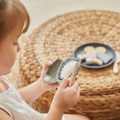 Plan Toys Seafood Platter -Lush Littles 5 7fcd0dda 4162 403e 97a9 8865adf1e1ff