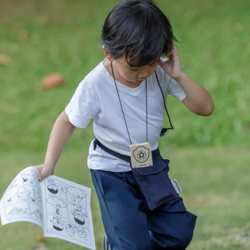 Plan Toys Secret Agent Play Set - PT 3705 4 Plan Toys Secret Agent Play Set - PT 3705 - Image 4