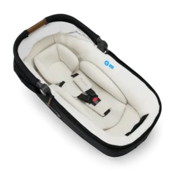 Nuna Car Seat Cari™ Next Caviar -Lush Littles Nuna CARInext caviar harness GL shadow Web 700a