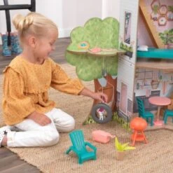 KidKraft Backyard Cookout Dollhouse 20187 -Lush Littles backyard 9 390x390 1