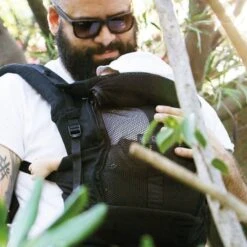 PhysioCarrier - Black/pocket Black - LR 9 PhysioCarrier - Black/pocket Black - LR -Lush Littles black2