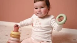 Little Dutch Stacking Rings Pink -Lush Littles maxresdefault d6740d08 c570 4998 bd5d 10ad985c1171